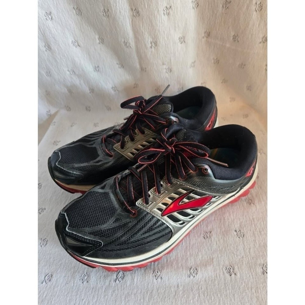Brooks Super DNA Black & Red Running Shoes Size 8 Wide (2E)